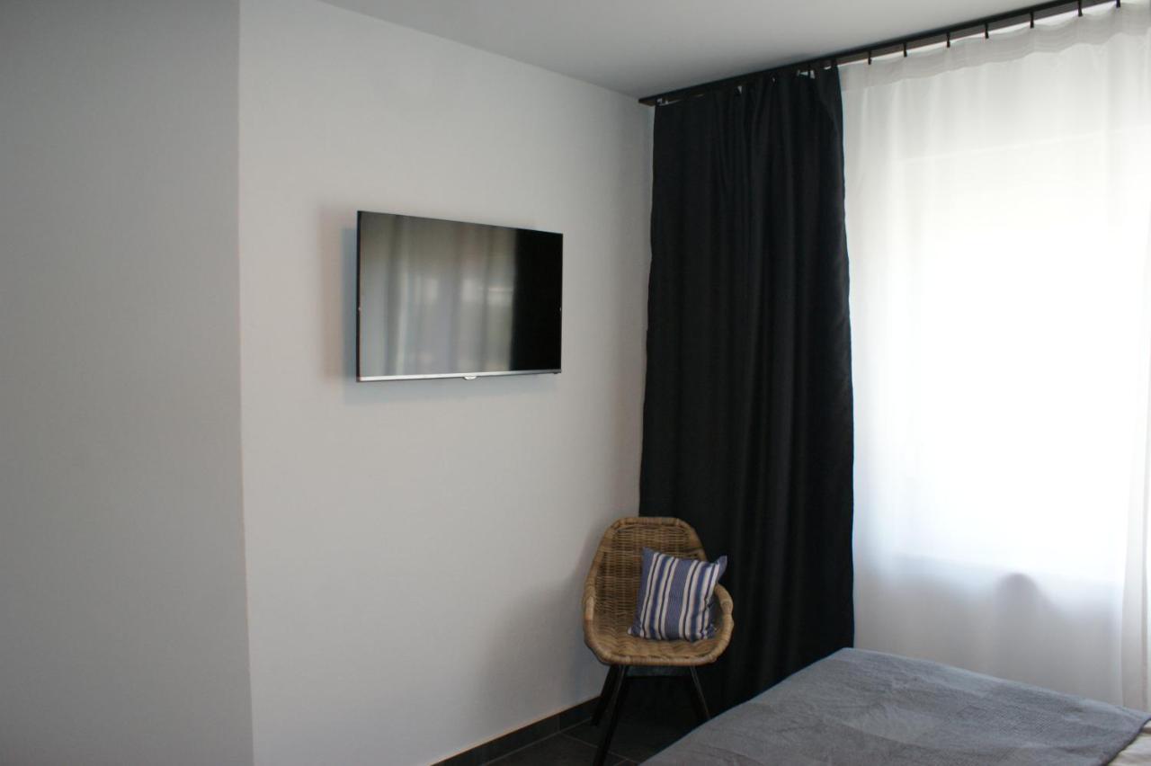 Dock2Apartment Ruegen Whg 1 Grosse Terrasse, Ruhige Lage Lohme Bagian luar foto